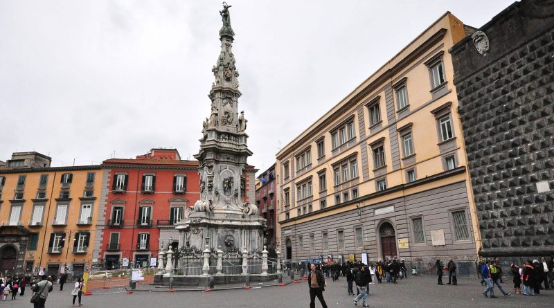 Obelisco dell’Immacolata a Napoli